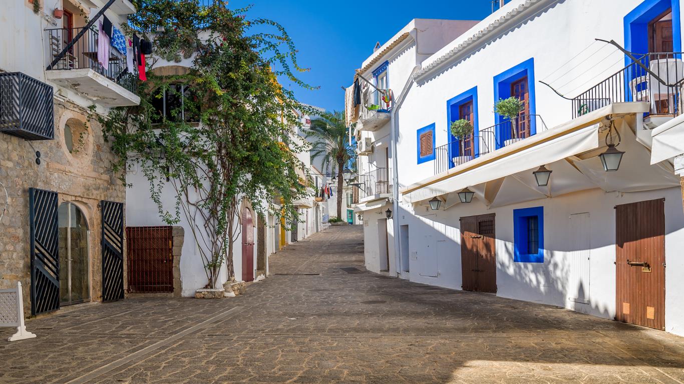 =20: Ibiza, Spain - 5% 
