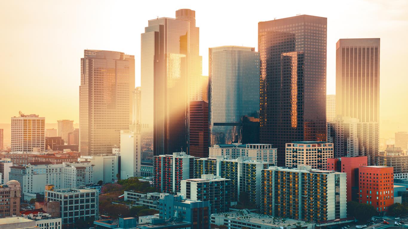 =8: Los Angeles, US