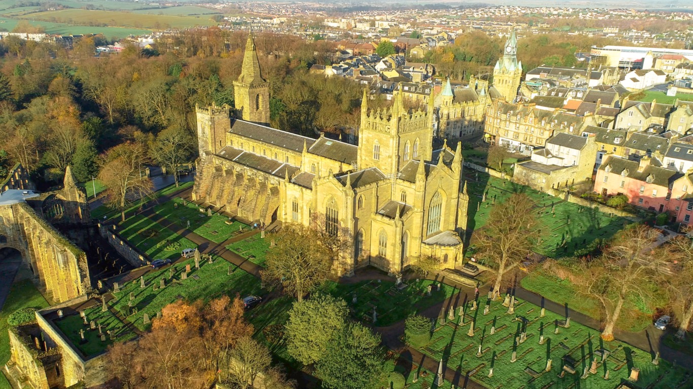 tourist information centre dunfermline