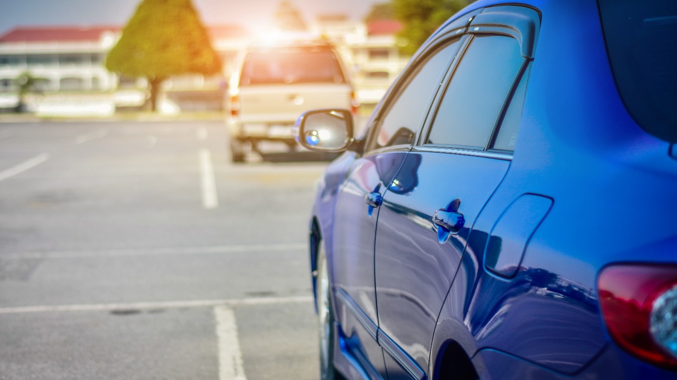 Rent out your car: providers, what you could earn, insurance issues & more