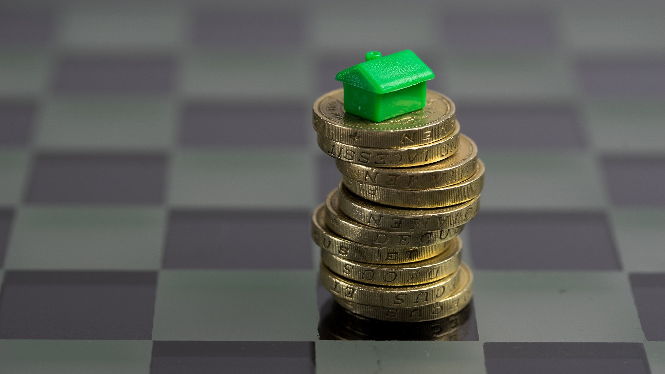 Buying a house in the UK: tips on cutting the cost of purchasing a home
