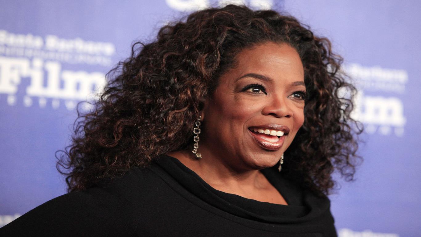 Oprah Winfrey was a grocery store clerk