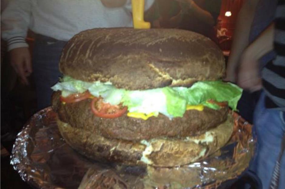 8th wonder of the world hamburger