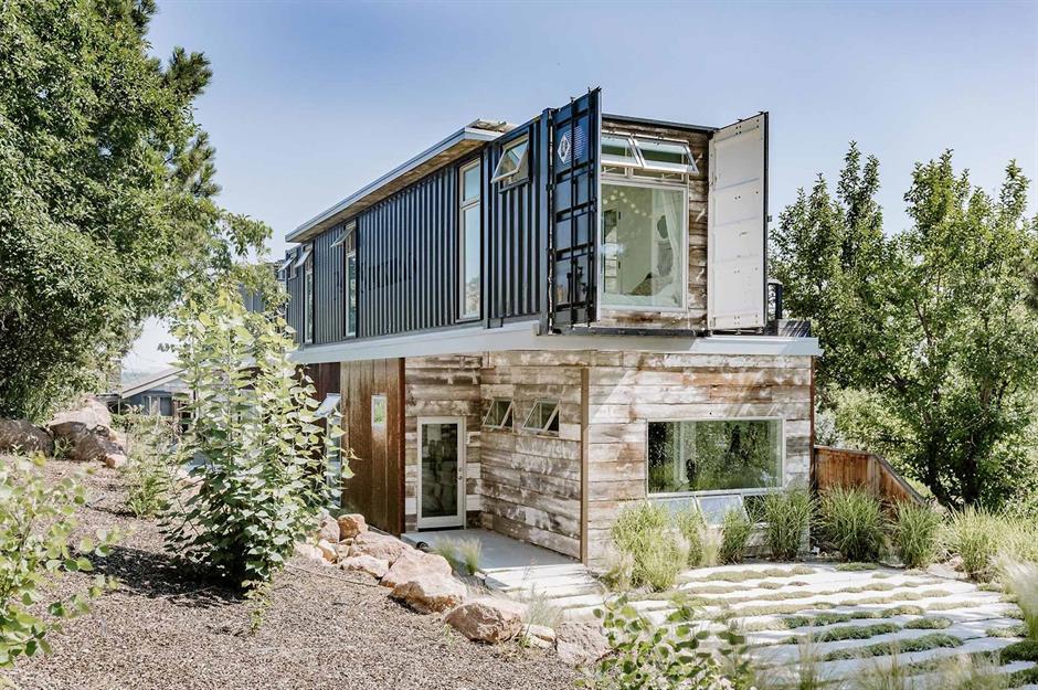 Ranch Style Shipping Container Homes: Take a Tour of These Stunningly ...