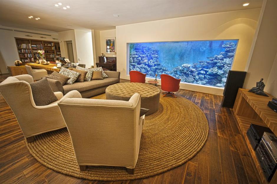 Living Room Design with Beautiful Aquariums, Make Your Living Room