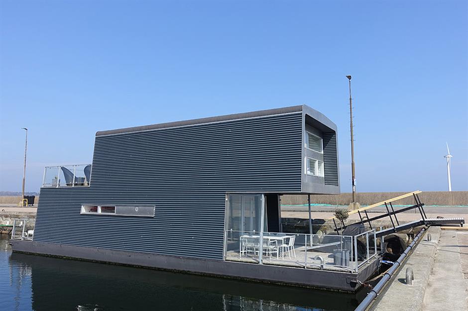 Brilliant Houseboats For Sale To Suit Every Budget Loveproperty Com