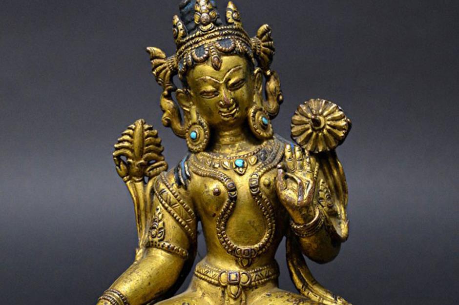 The rare Tibetan The rare Tibetan goddess statue sold for $25,000 (£19.2k) statue sold for $20,200 (£15.5k)