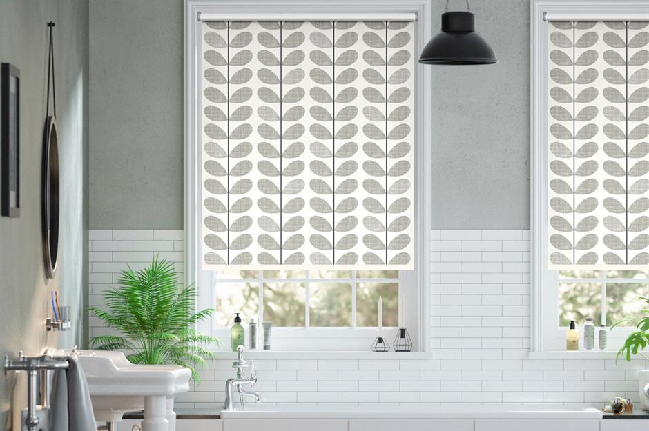 Bathroom Blinds Ideas / Ideas For Bathroom Window Blinds And Coverings : They are ideal for installing in your bedroom, bathroom, kitchen, family room, dining room, office, basement, and even the garage.