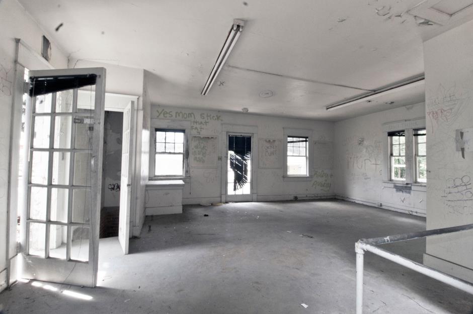 The incredible secrets of 12 abandoned stately homes