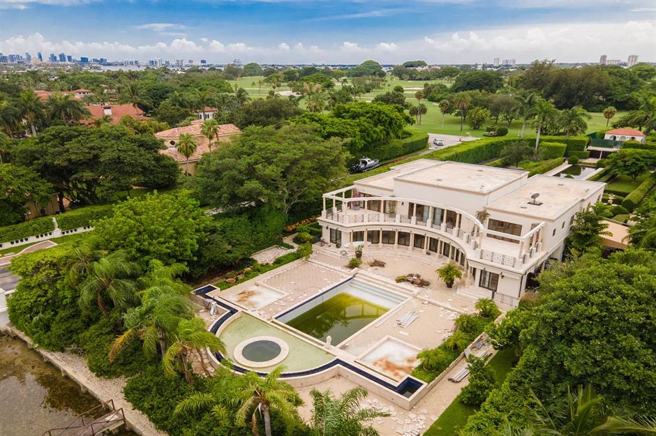 Ivanka's fixer-upper Florida mansion