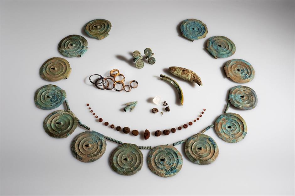 Schmuck aus der Bronzezeit, Schweiz