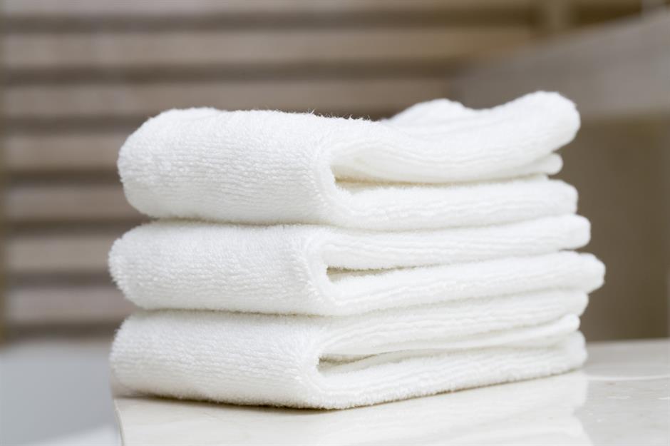 Australia: White towels