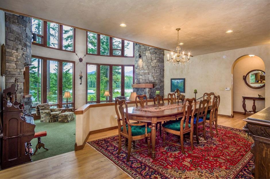 Amazing castles for sale in America