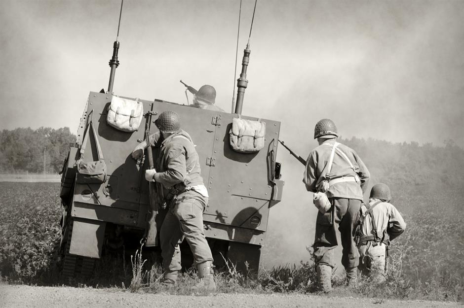 British motoring manufactures military vehicles for World War II