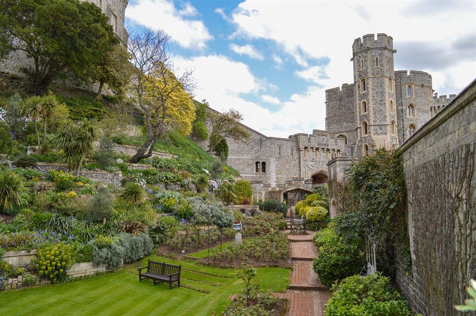 Inside Windsor Castle Where The Queen Escapes For The
