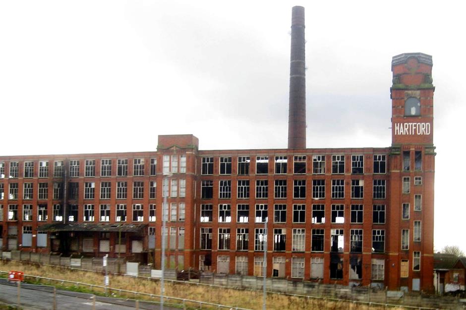 industrial revolution factory building