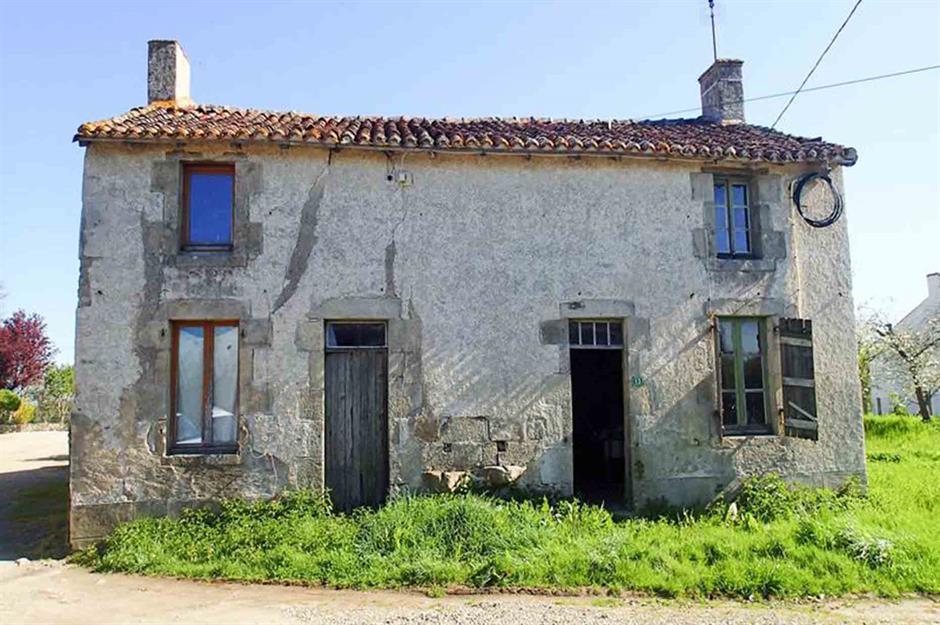 Stone cottage, Limousin, France: $29,000 (£22.7k)