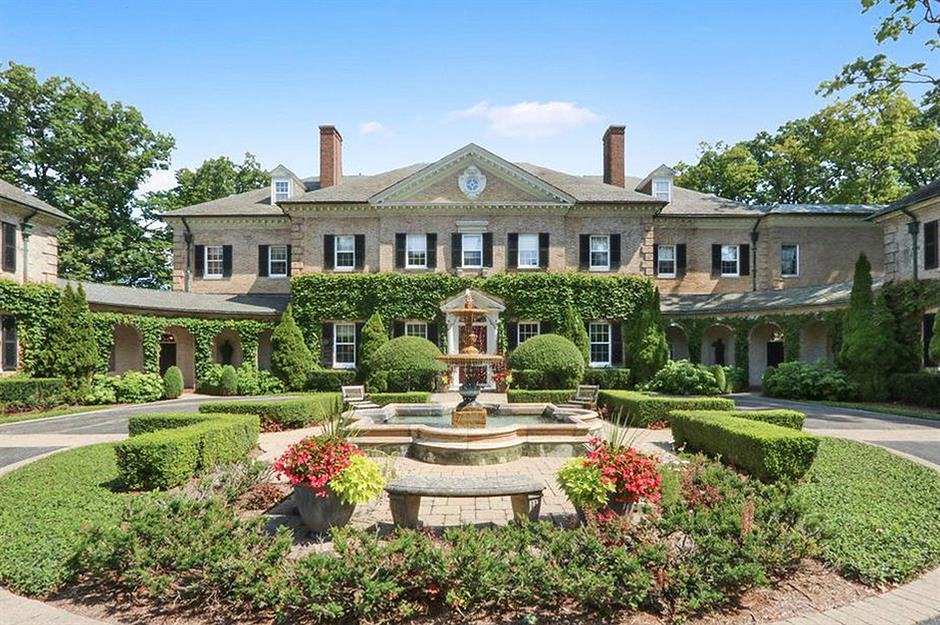 From Zayn's mansion to Leo DiCaprio's villa star homes for sale in