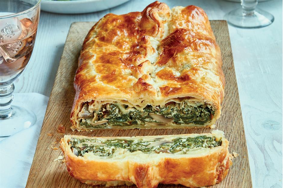 Starters: mushroom and spinach pie