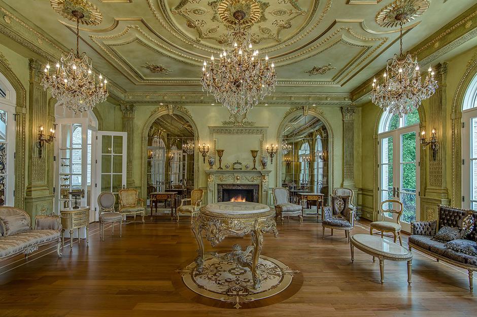 Secrets Of The Saudi Royal Family S Incredible Homes