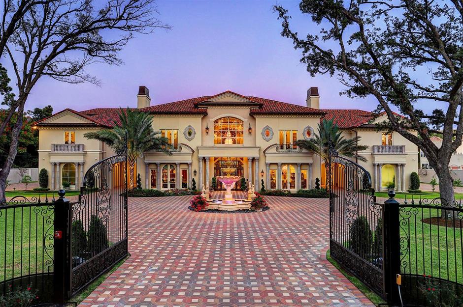 The most magnificent mansions for sale in every state