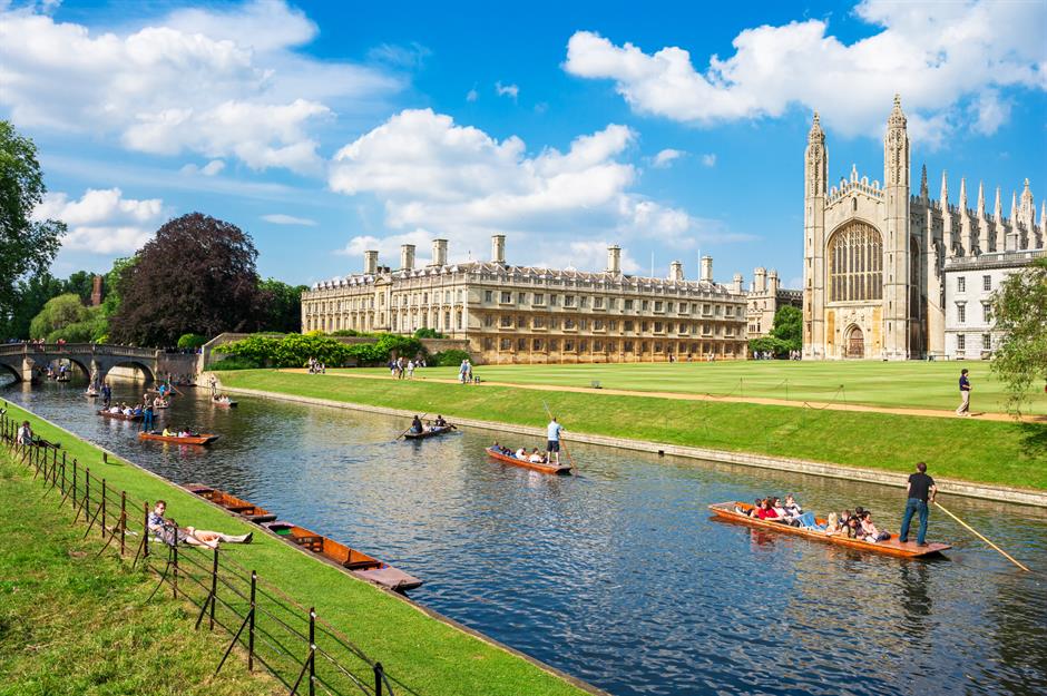 7) University of Cambridge, UK: 2,760