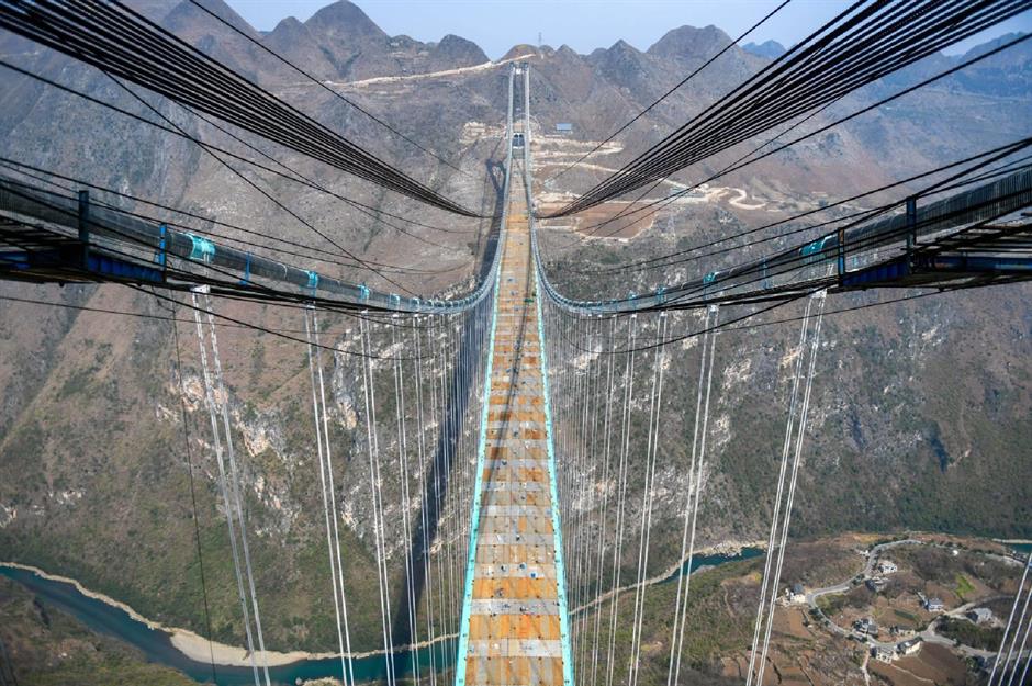 Chinas neues Rekordbauwerk für wenig Geld