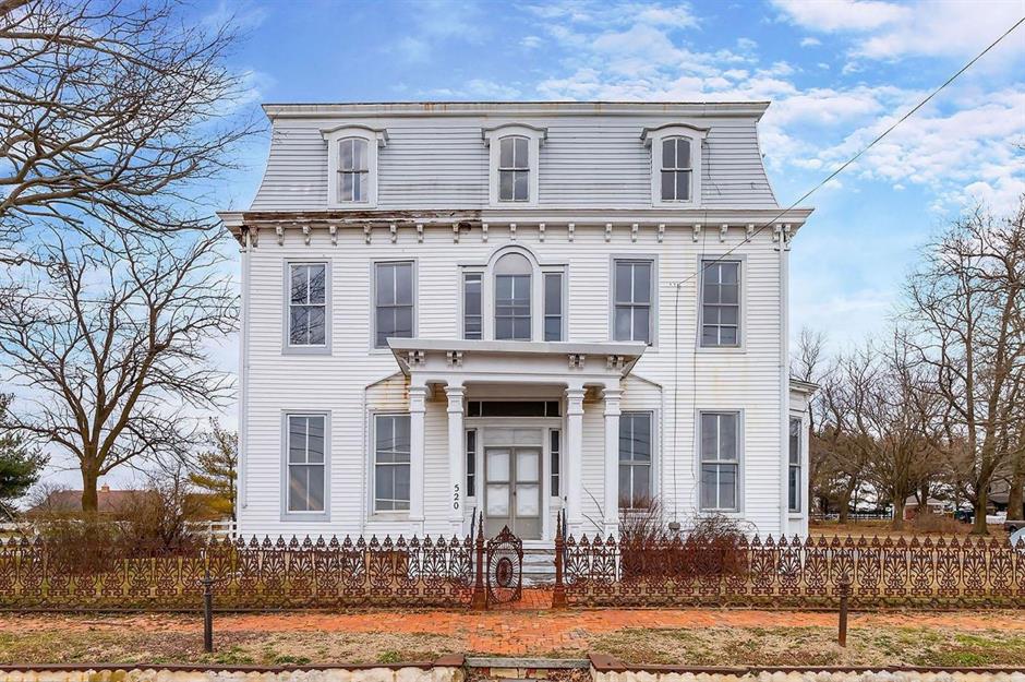 Abandoned American homes you can buy