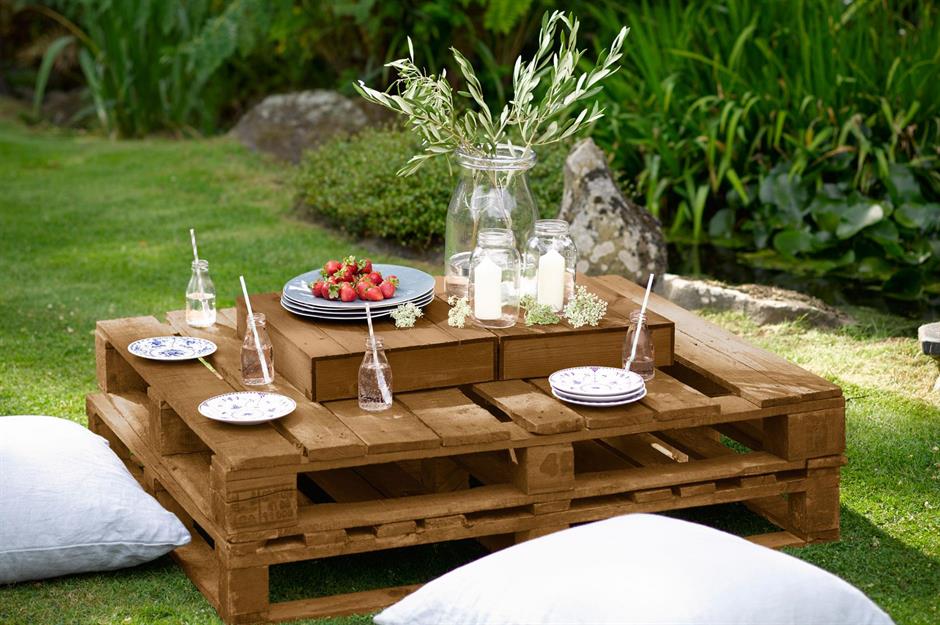 70 Cool Wood Pallet Ideas For The Home And Garden Loveproperty Com