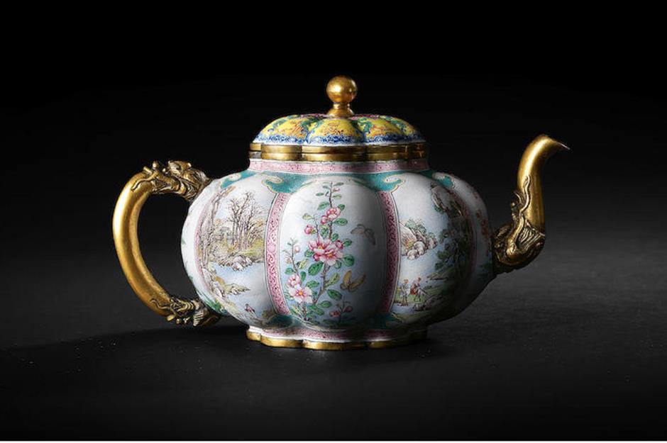 18th-century teapot: $2.26 million (£1.7m)