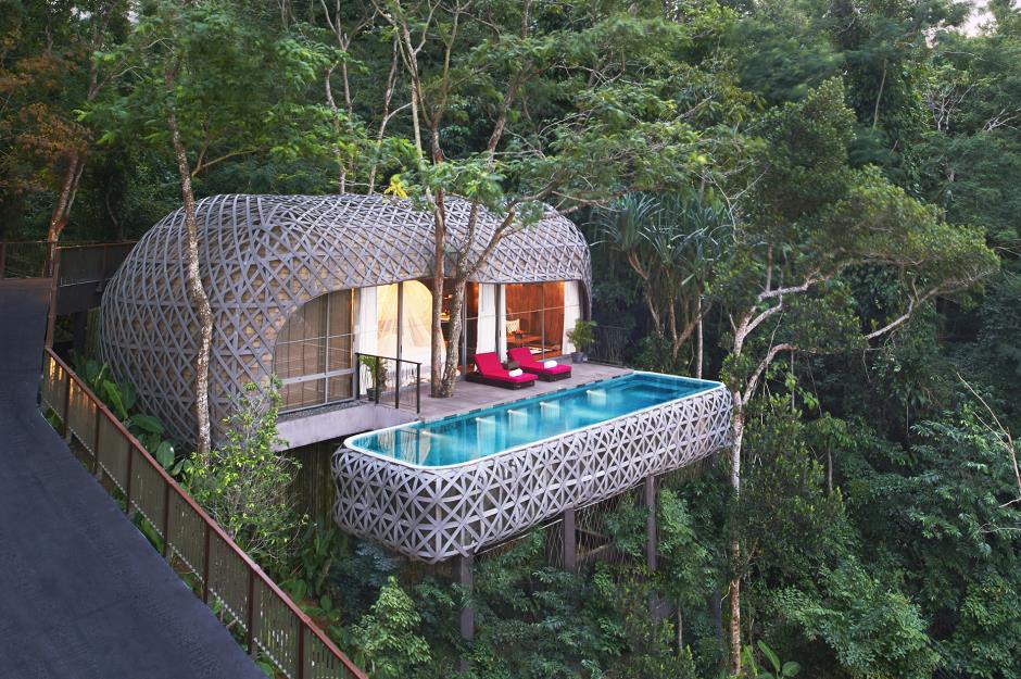 Incredible treehouse hotels around the world ...
