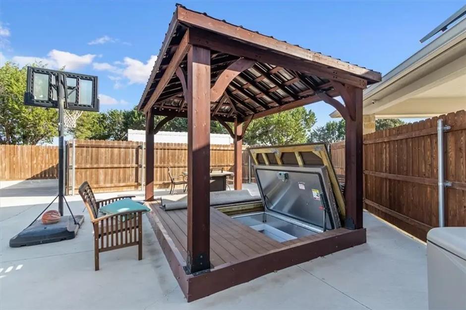 Luxury modern home, Texas, USA: $1.1 million