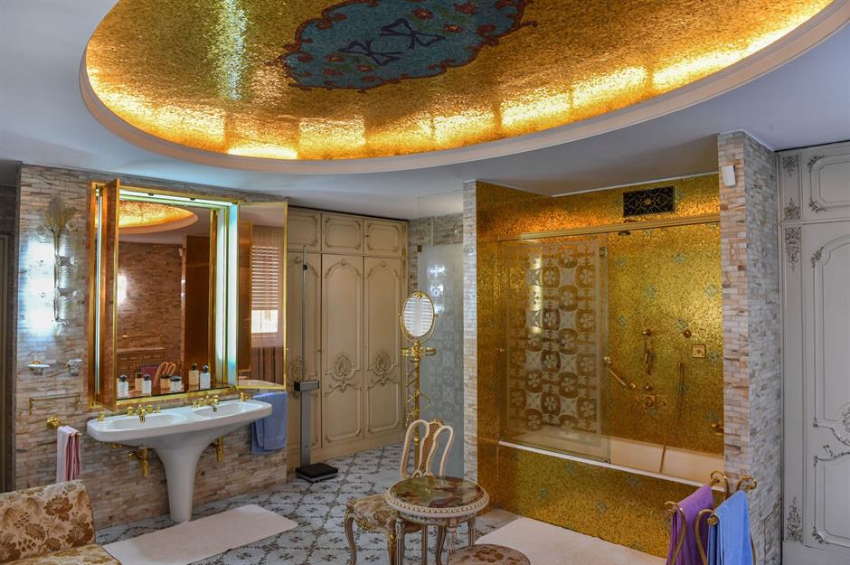 The World S Most Expensive Bathrooms Loveproperty Com