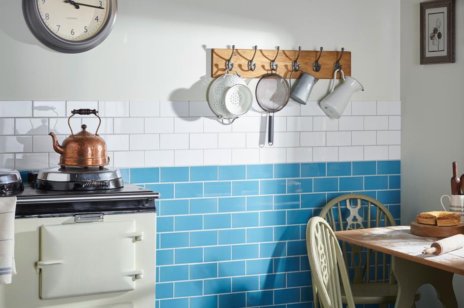 Finish your kitchen with fabulous tiles