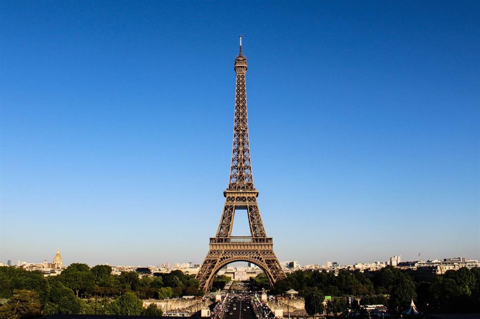 Iconic buildings based on other structures