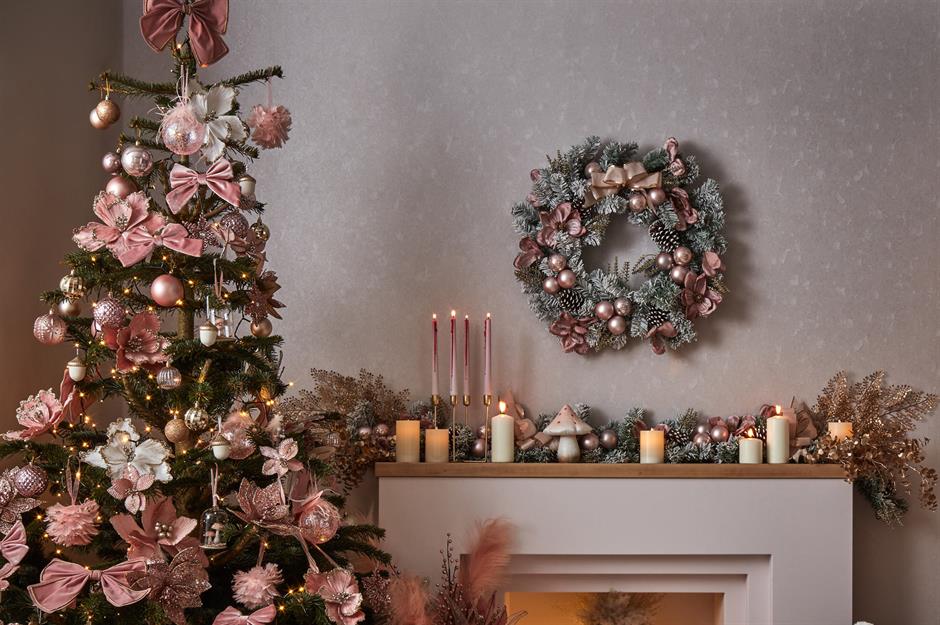 How to: Make a Contemporary, Glittery Holiday Tree Centerpiece
