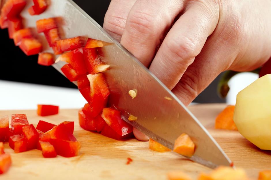 Preserve Your Fingers: Vegetable Cutting Knife Safety