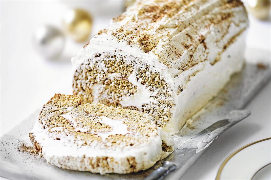Desserts: gingerbread yule log
