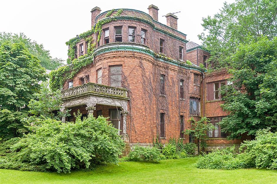 Before: Oscar Mayer mansion, Evanston, Illinois 