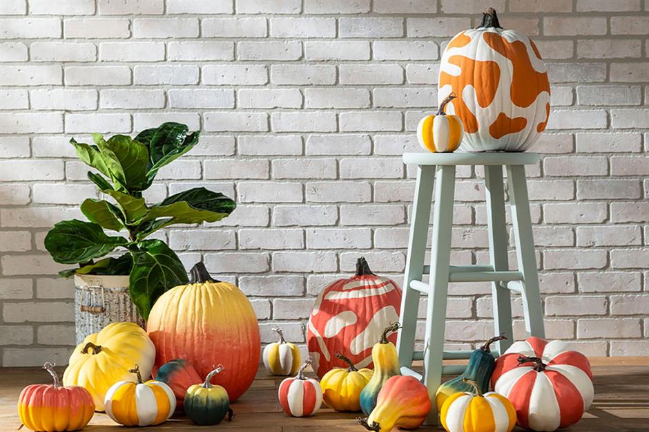 How To Painted Pumpkin On Old Bottles For Beautiful Decor
