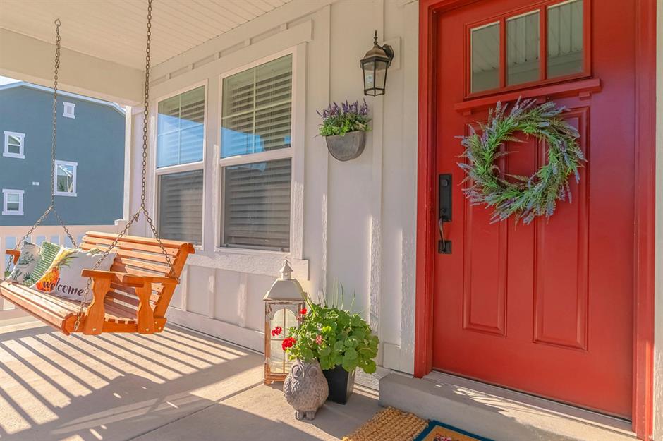 Makeover the porch
