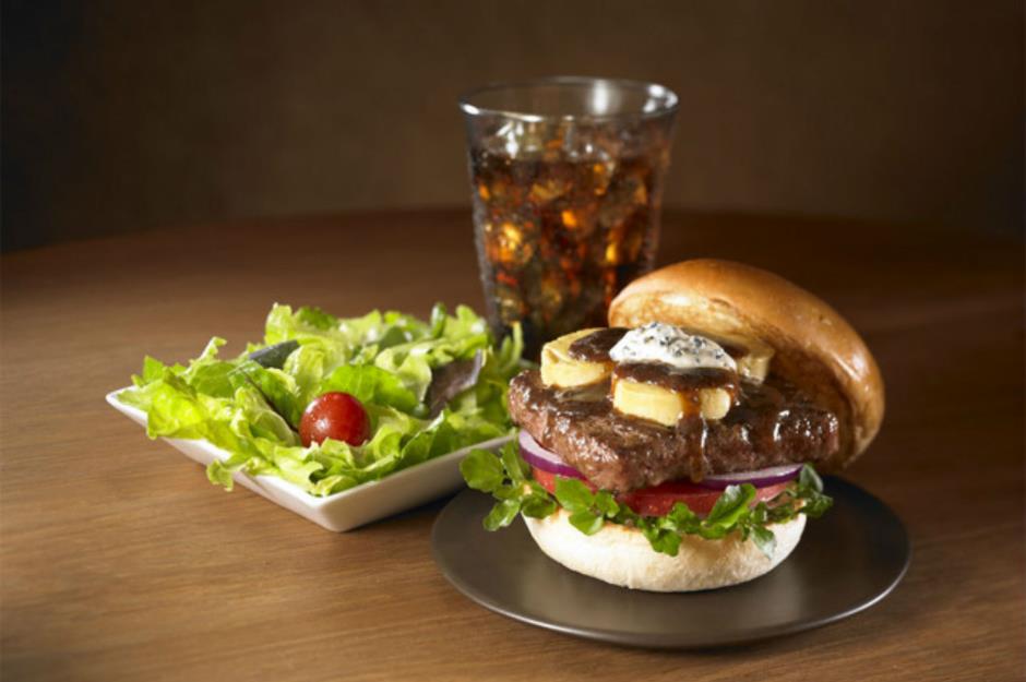 Foie Gras Burger – Wendy’s, Japan