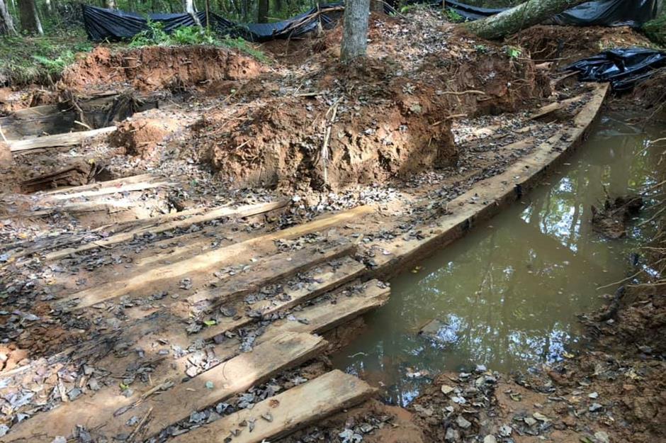 North Carolina: a shipwrecked gold dredge