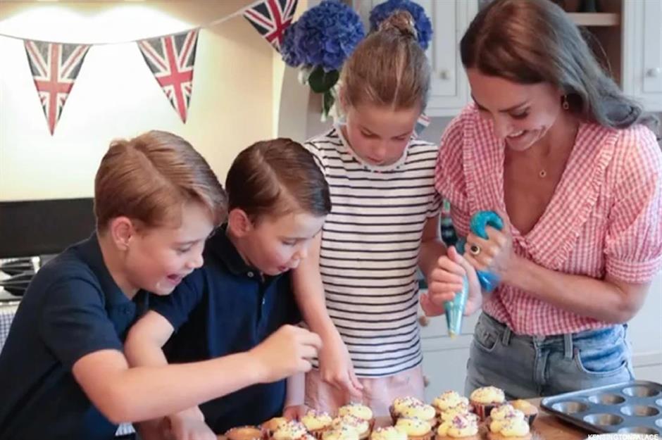 Princess Catherine: baking