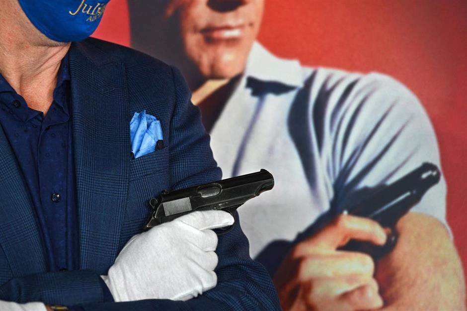 James Bond gun: $256,000 (£194k)