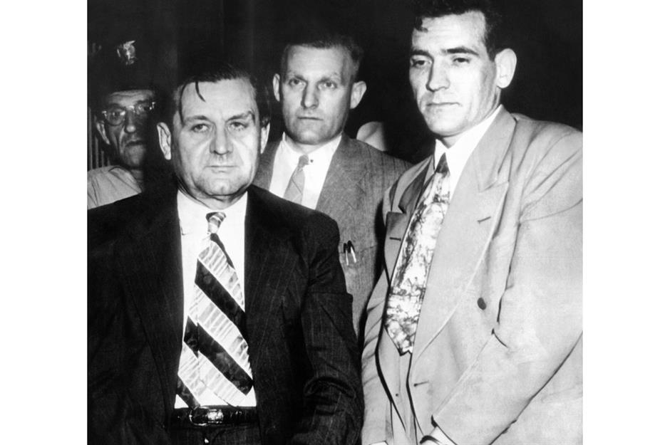 1929: The Saint Valentine's Day Massacre makes headlines