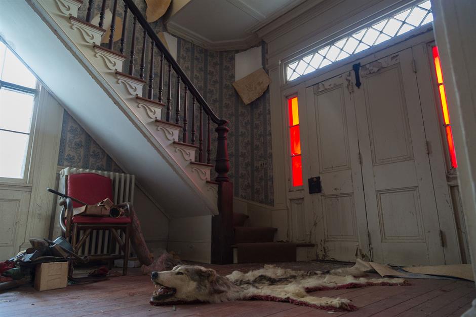 This abandoned doctor's house is filled with creepy surprises