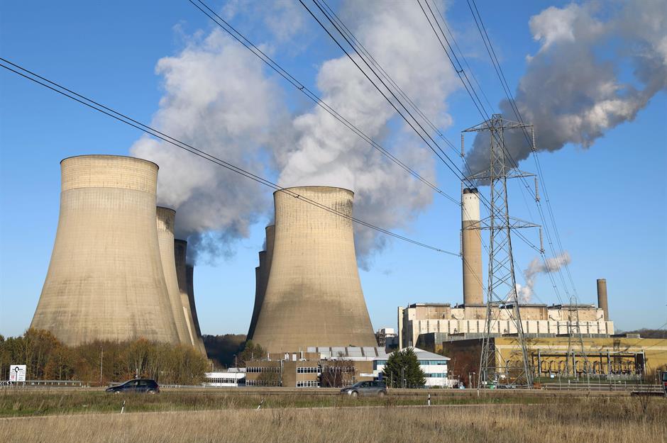 Nations sticking with oil, coal and natural gas
