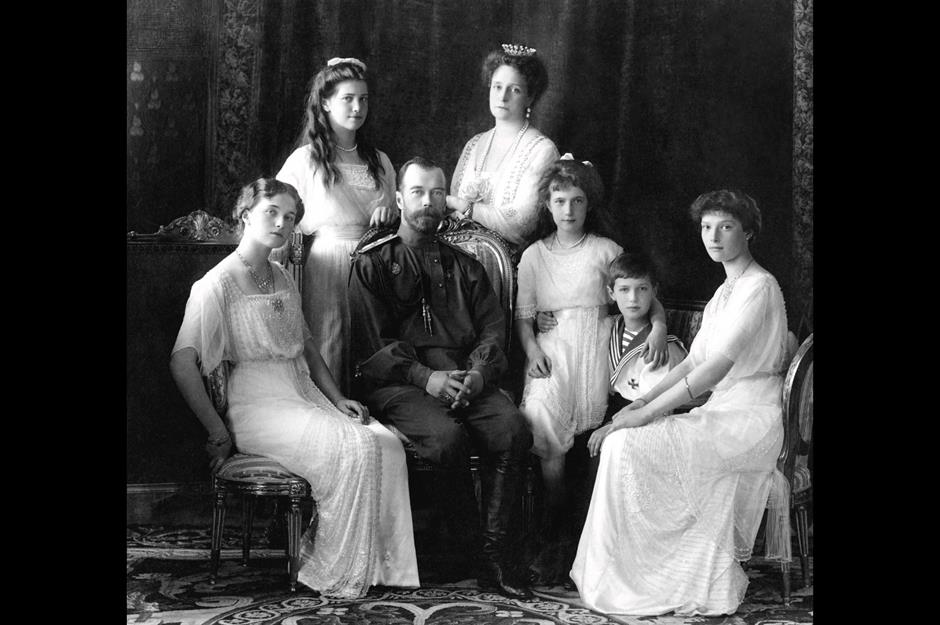 The end of the Romanov reign 