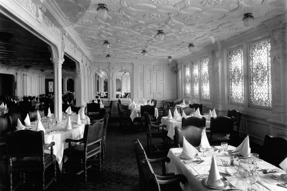 First class: dining saloon